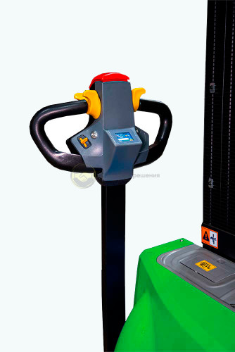 Штабелер самоходный 1,5 т 3,0 м TOR WS15H-3000SC PRO Li-ion  4