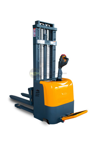 Штабелер самоходный 1,5 т 3,0 м XILIN CDD15K-EN 1